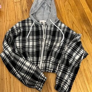 ROMWE Gray and Black Plaid Hoodie